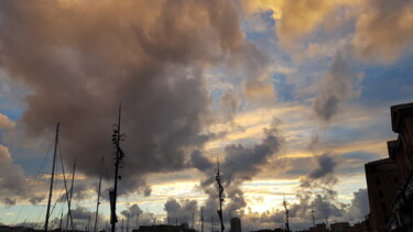 Vieux port sous nuage